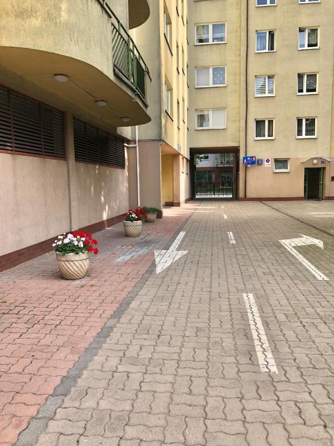 Zwykle Mieszkanie Na Wilenska, Trzy Przystanki Do Starego Miasta,Dwa Przystanki Do Szpitala Praskiego Warsaw Ngoại thất bức ảnh