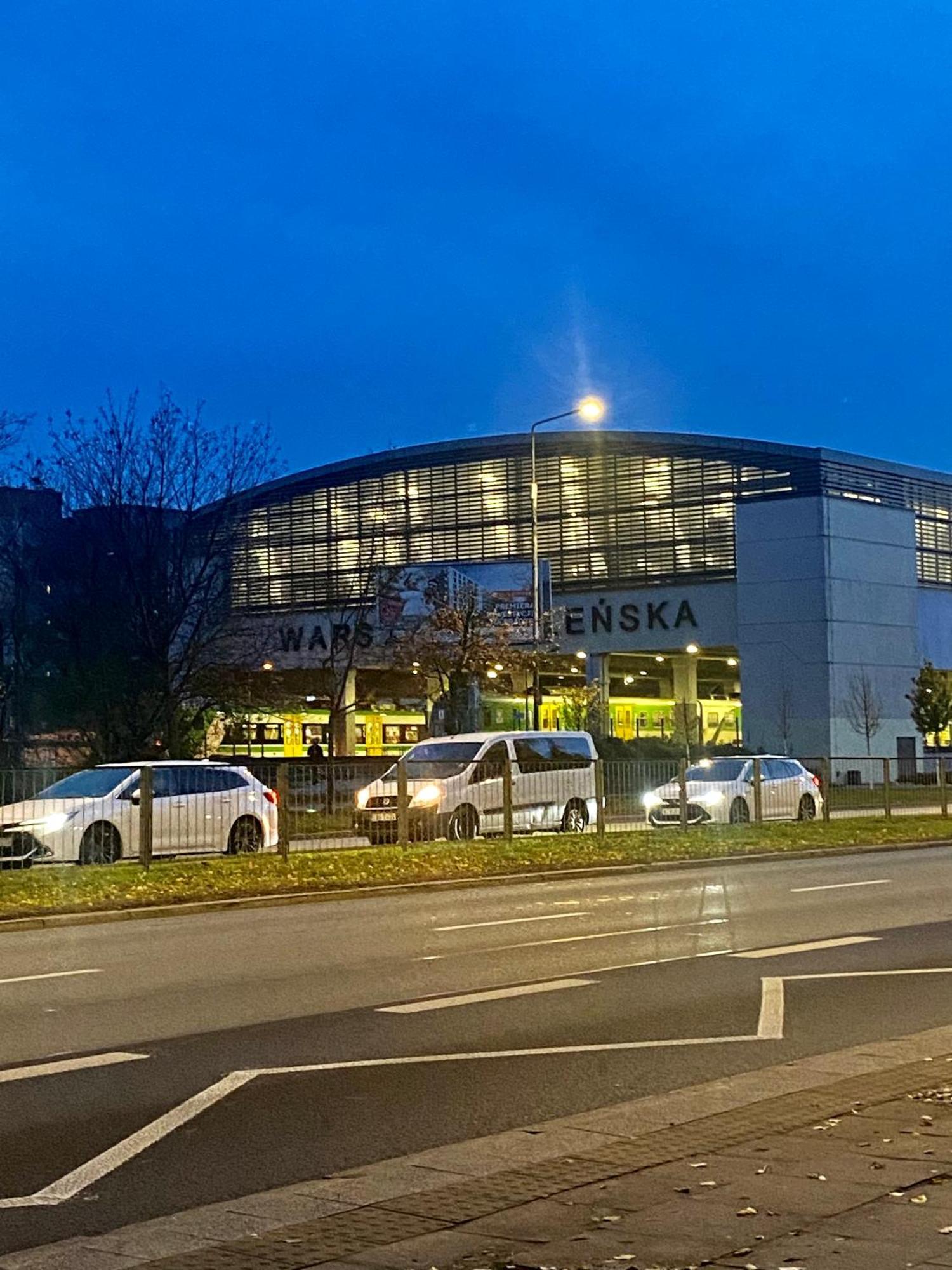 Zwykle Mieszkanie Na Wilenska, Trzy Przystanki Do Starego Miasta,Dwa Przystanki Do Szpitala Praskiego Warsaw Ngoại thất bức ảnh